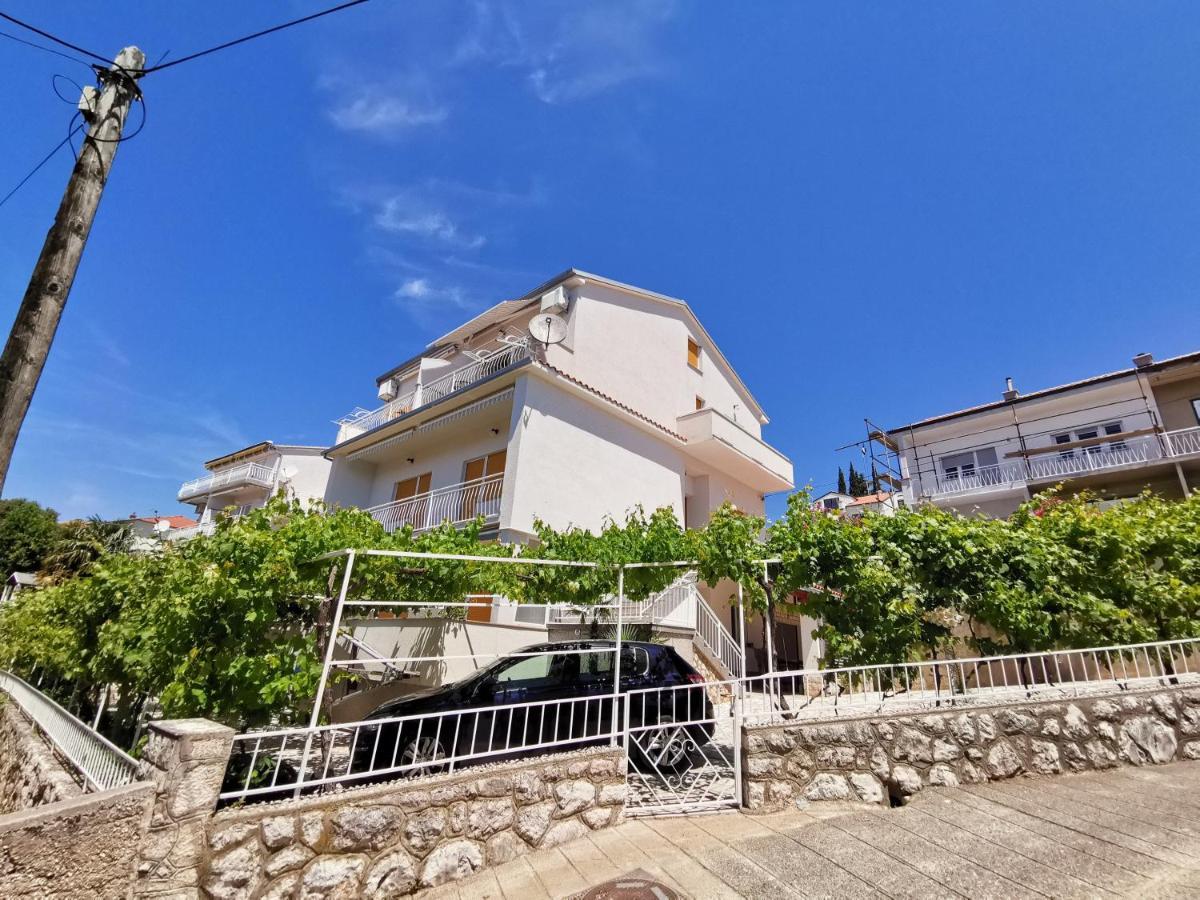 Apartments Maja Dramalj Kültér fotó
