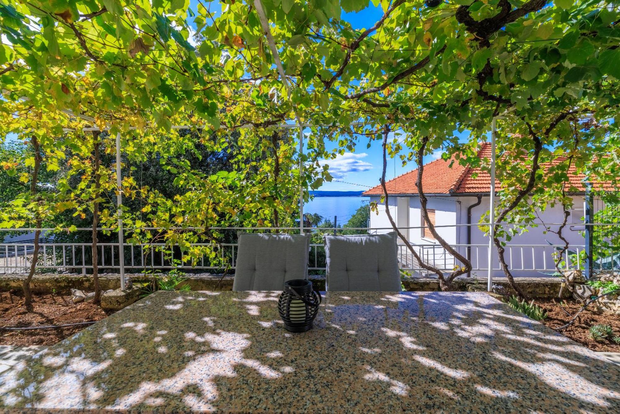 Apartments Maja Dramalj Kültér fotó